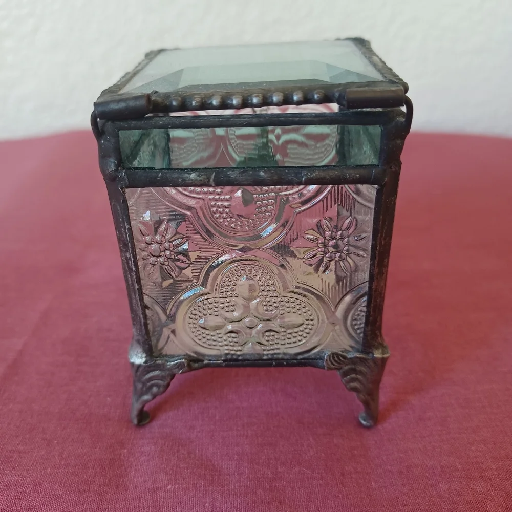 J Devlin Jewelry Keepsake Trinket Box Glass & Metal Friends Charm Vintage 2000